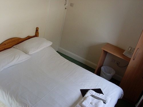 The George Hotel Ашфорд Екстер'єр фото